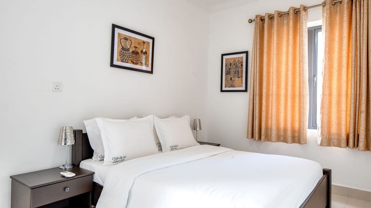 Three-Bedroom Apartment image 8