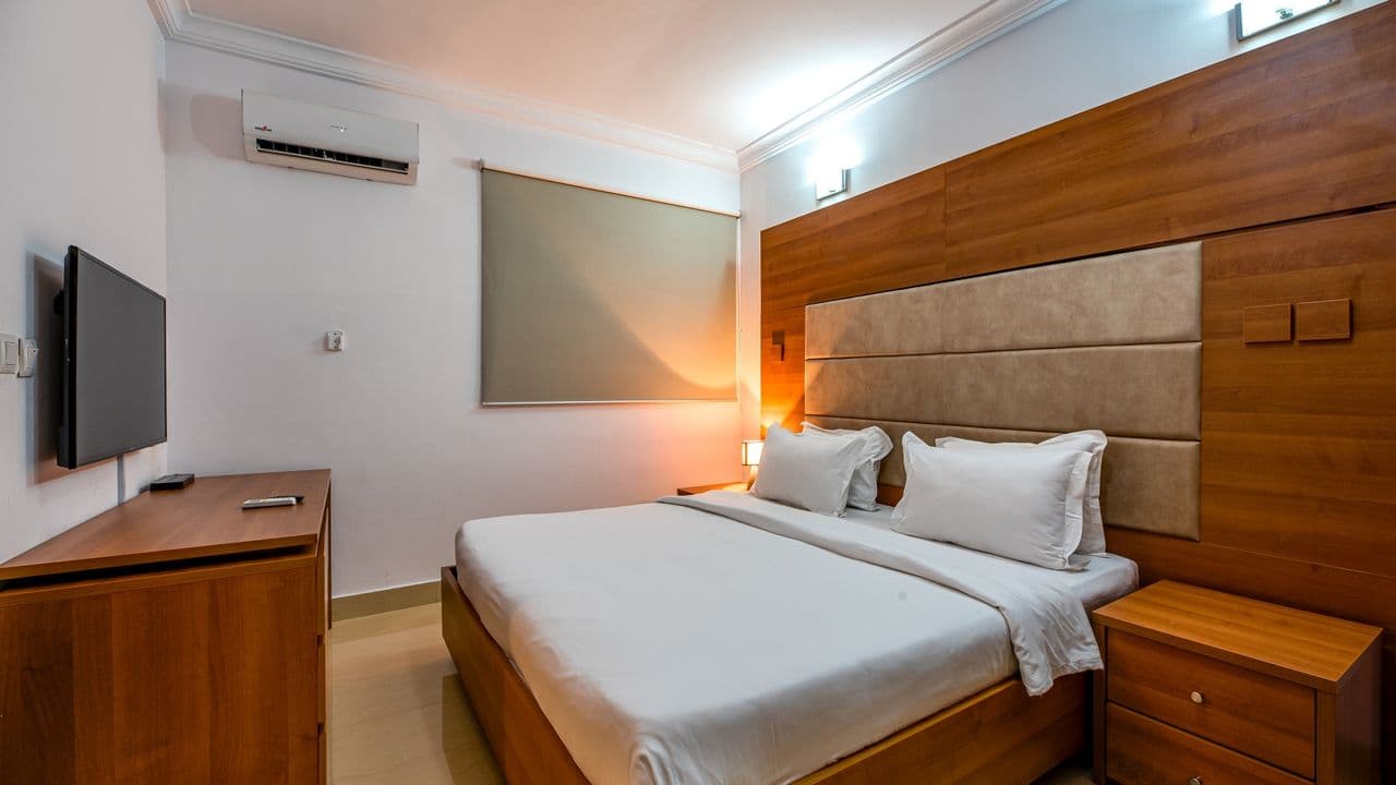 Two-Bedroom Apartment image 5