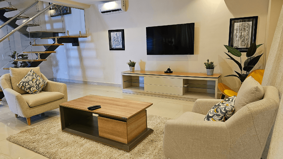 Two-Bedroom Duplex (Loft) image 2